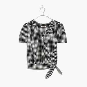 Short-Sleeve Wrap Top in Gingham Check Small